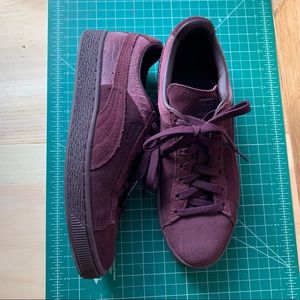 Puma Suede Classic Monotone Embossed M7.5/W9/EU40